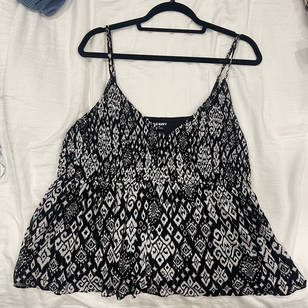 Women’s Old Navy Too NWT